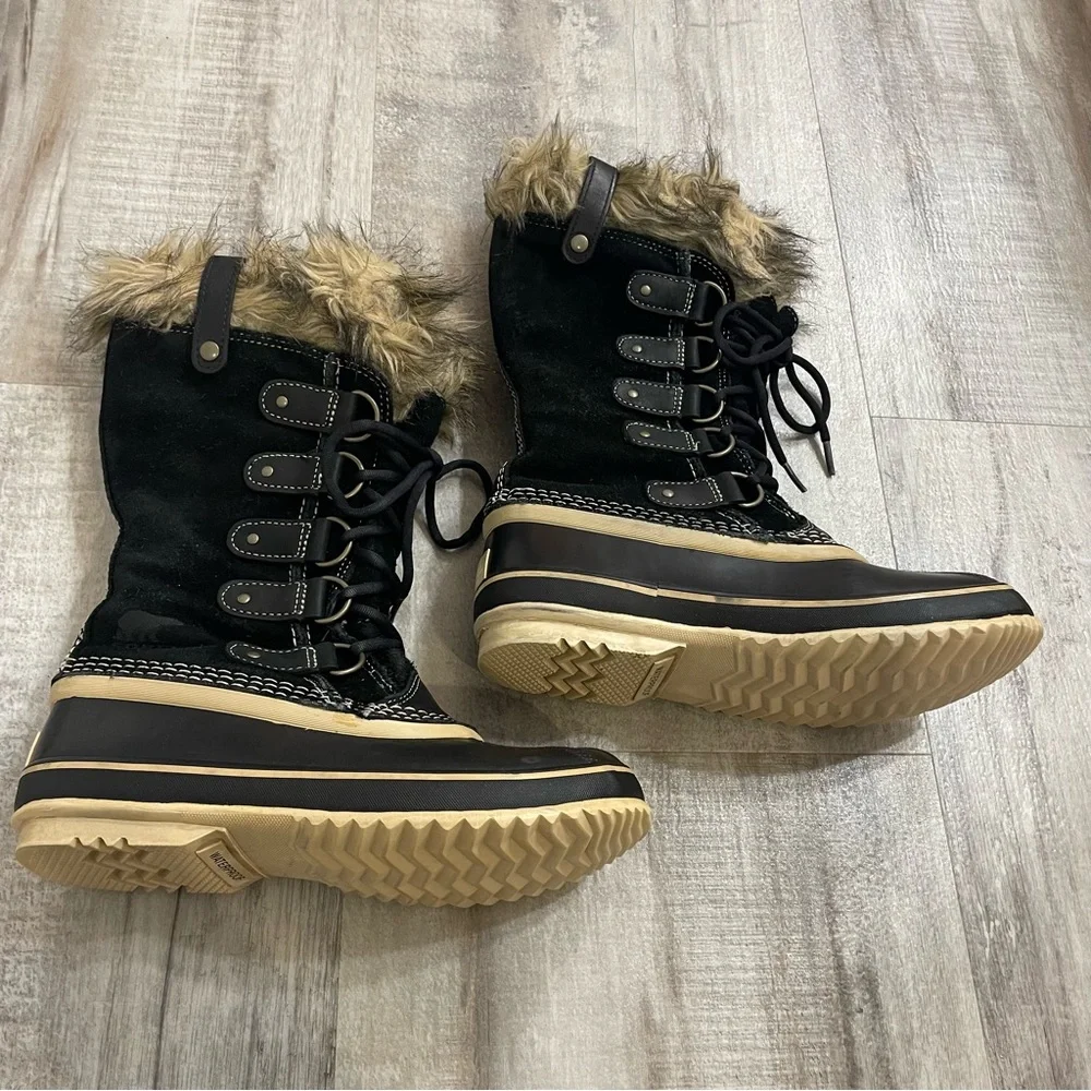 Sorel Joan of Arctic Waterproof Winter Boots Size 7